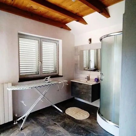 With Private Pool Near Opatija Βίλα Jurdani
